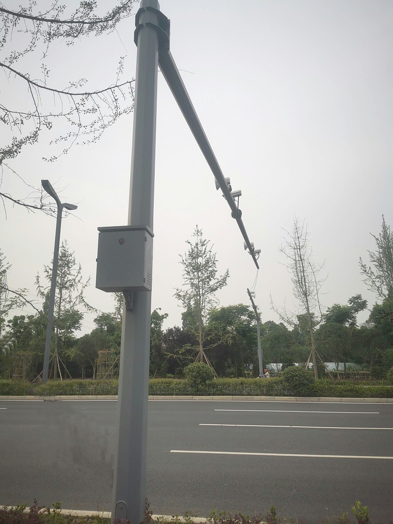 菲尼特電子警察桿