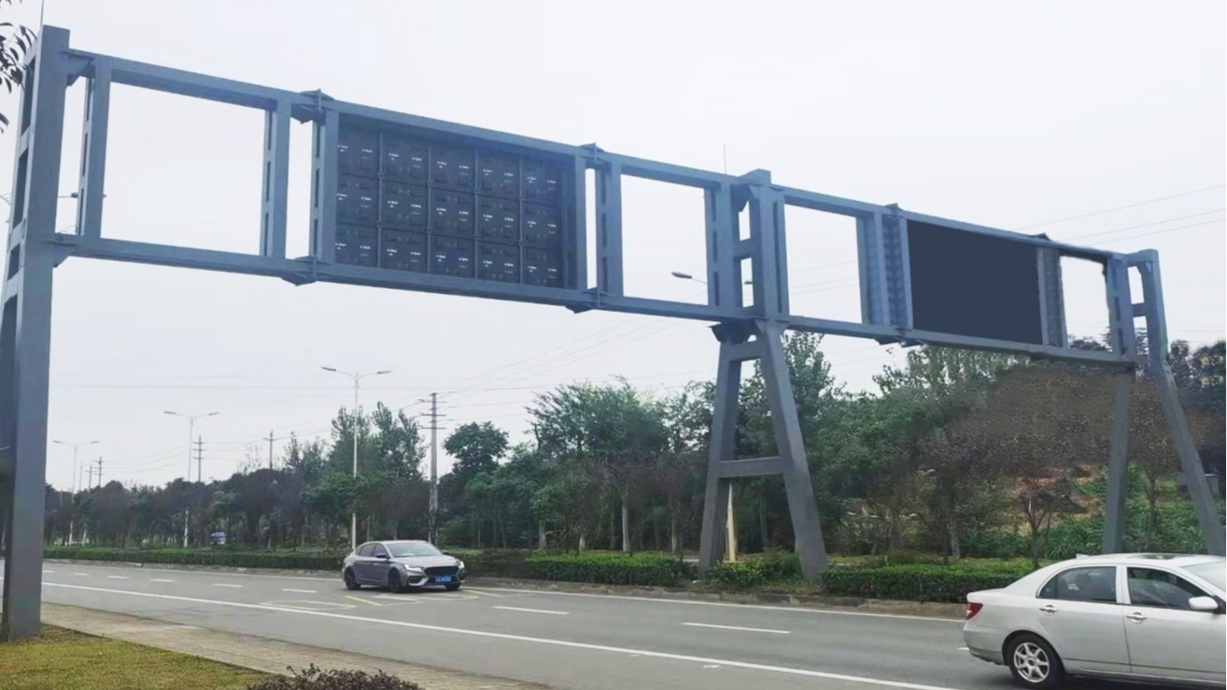 智能誘導遠程運維  菲尼特構架智能交通龍門架產品新形態